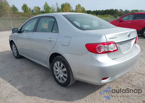 2013 Toyota Corolla Le из США, поврежденный, VIN 2T1BU4EE7DC975468